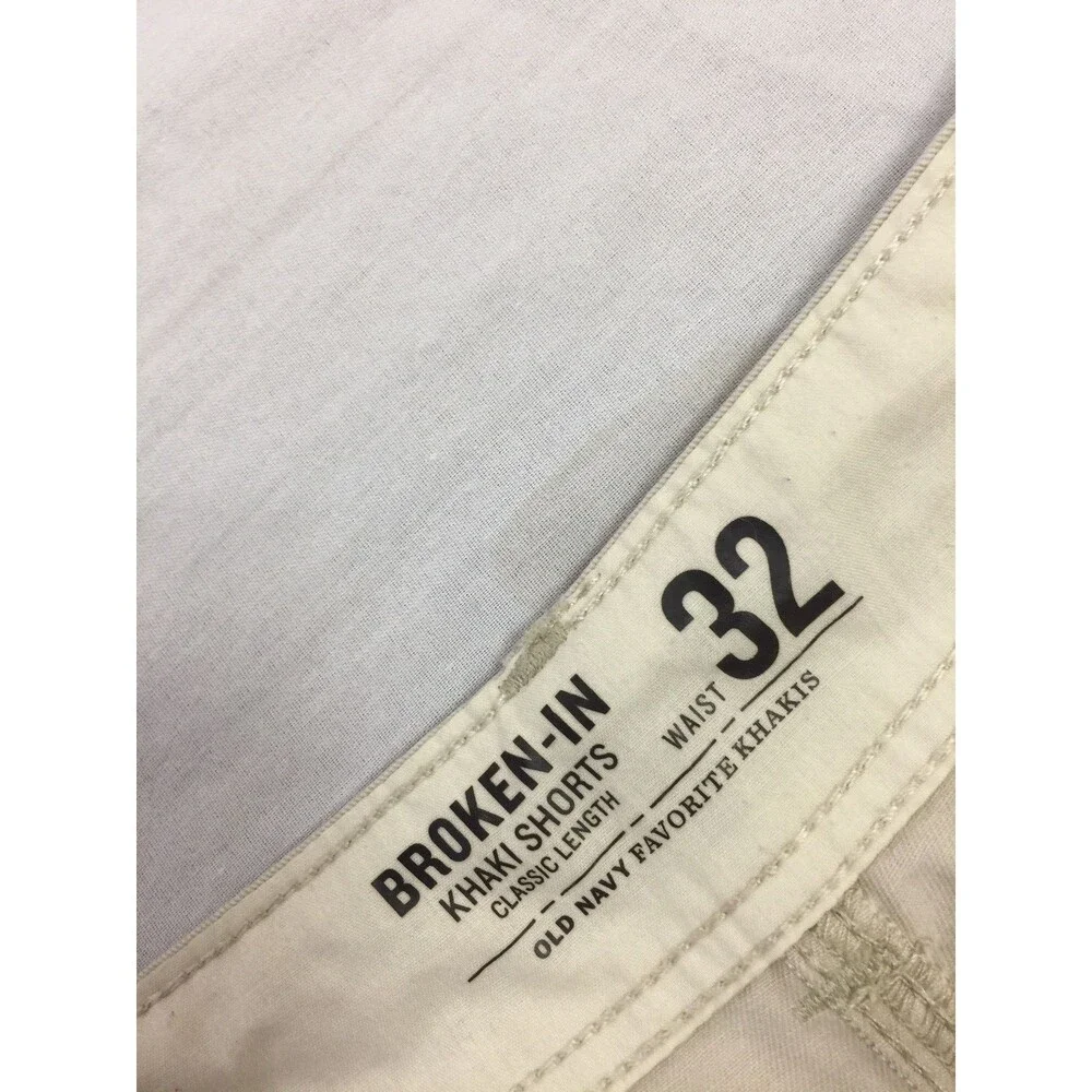 OLD NAVY MENS COTTON SHORTS SIZE 32
